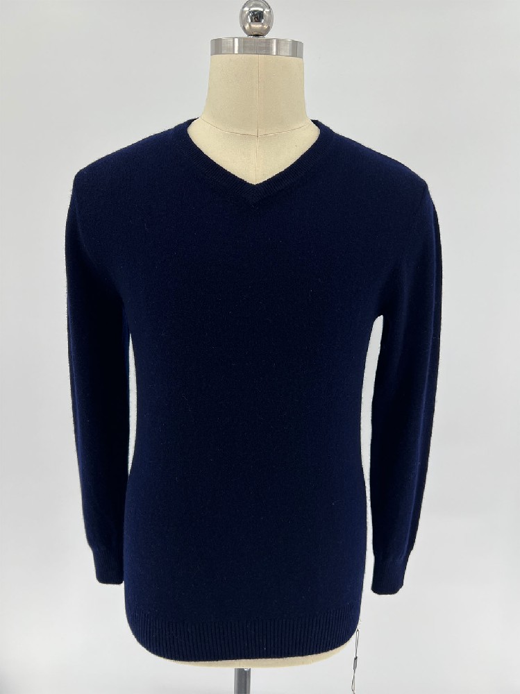 Men's 100% Wool V‑Neck Sweater