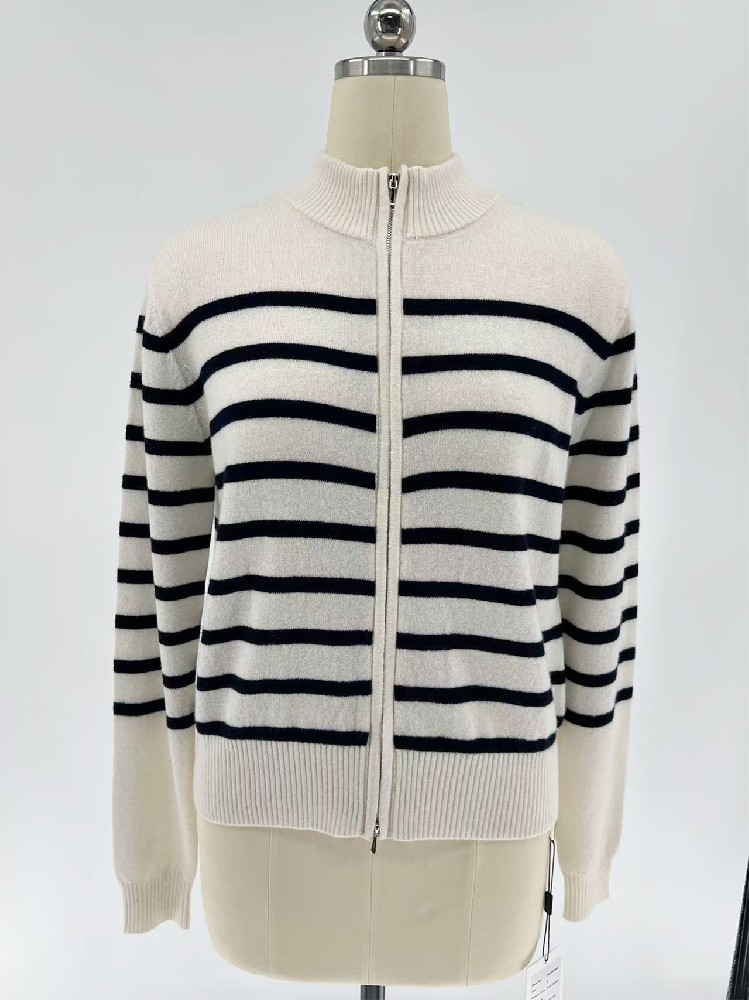 Women Full Zip‑Up 100% Wool Knit Cardigan
